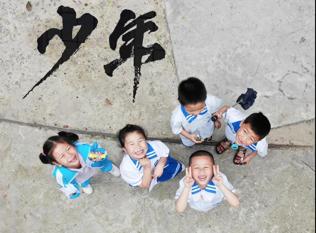 防侵害版《少年》温暖开唱！快转给你家baby一起唱吧！